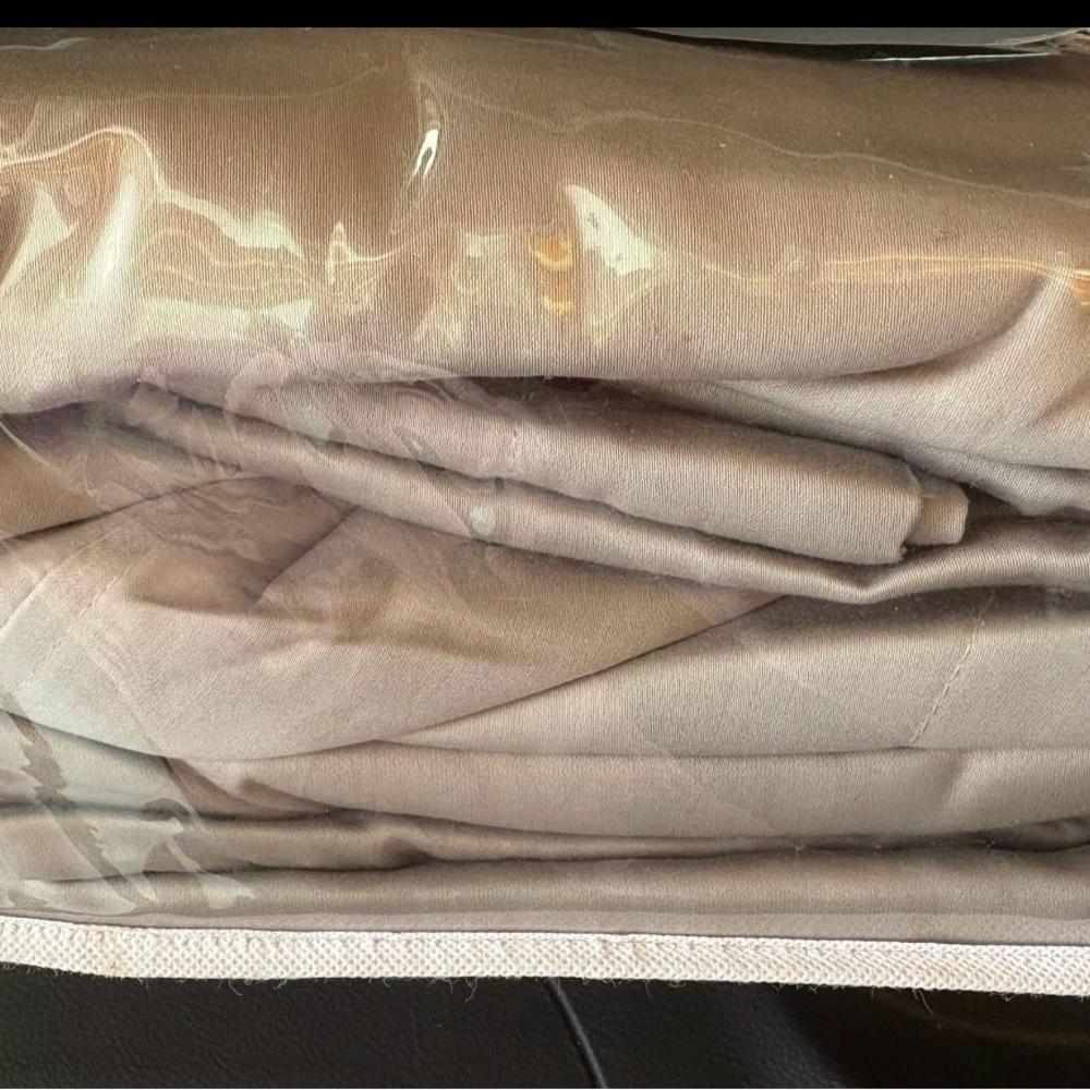 Grey 800 Thread count 120x120 oversized king duvet  Egyptian cotton
